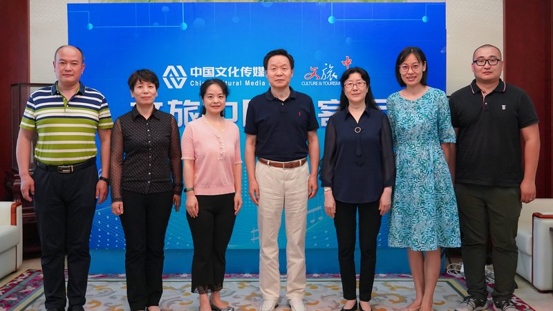 企业公关传播的十大品牌：揭秘塑造品牌影响力的秘密武器